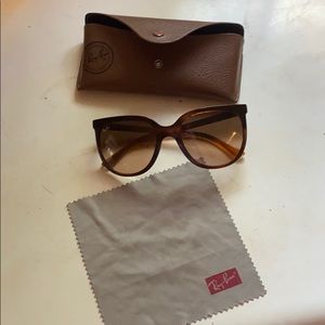 Ray ban CATS 1000